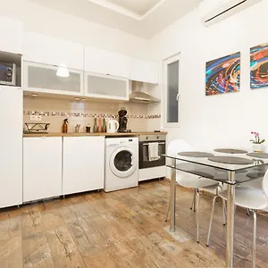  Apartamento K13 Klauzal