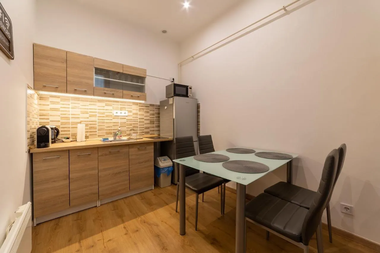 Apartamento Lovely 1 Bedroom Flat With Central Location Budapest Hungría